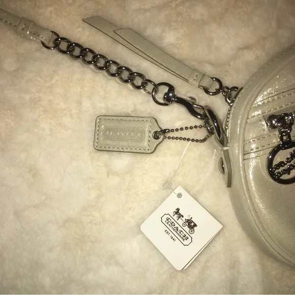 AUTHENTIC Coach Poppy Leather Crossbody Bag/Purse - Picture 5 of 7